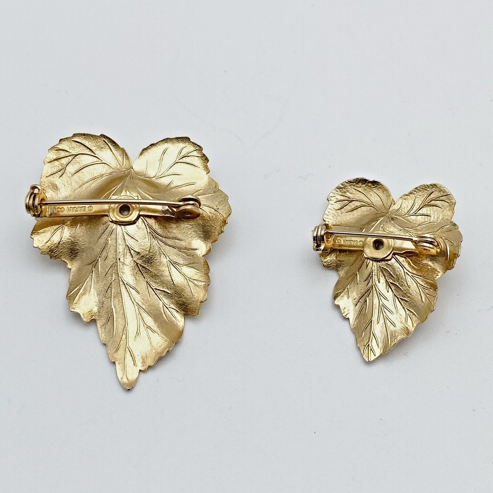 Vintage Matte Gold Tone Textured Leaf Faux Pearl Brooch Pin Set Sarah Coventry - Picture 2 of 8